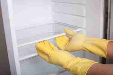 How To Correctly Clean Your Refrigerator?